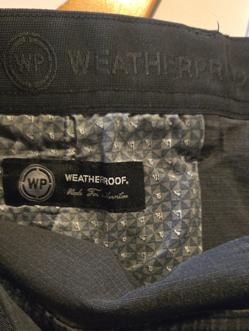 Weatherproof Cargo Shorts - Picture 3 of 4